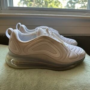 Nike 720 sneakers